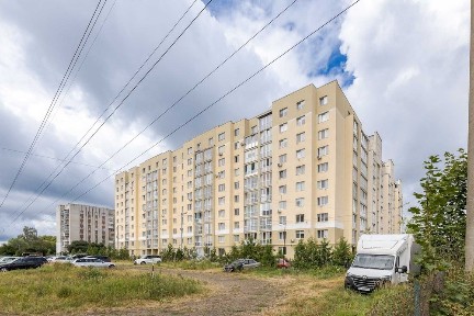 продам 1к квартиру вул Роксоляни 43б