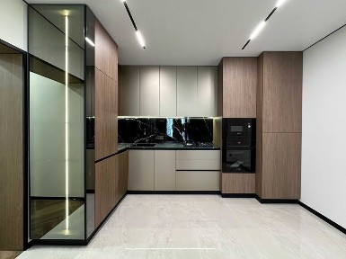 Продаж 2к квартири 69.7 кв. м на вул. Краківська • ID 34525417