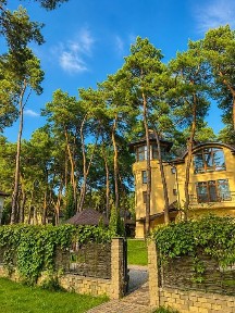 ПРОДАМ ексклюзивну 4-кімнатну квартиру з власною терасою в котеджному містечку «ШИШКІНО», с. Орлівщина, Самарівський район.