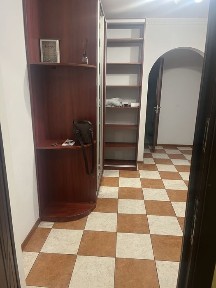 Без ріелторів здається квартира Петра Григоренка