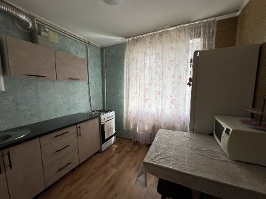 2-х кімнатна квартира, вул Покровська