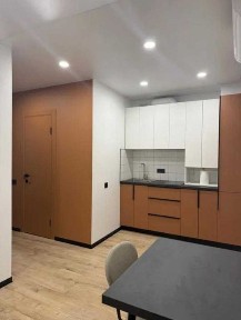 Студія 22,5 м² з ремонтом + кладова 6 м² | газ, меблі, під оренду