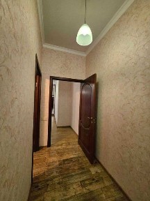 Сдам 2 комнатную квартиру в Книжном переулке новострой