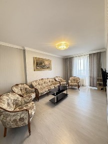 Оренда трикімнатної квартири