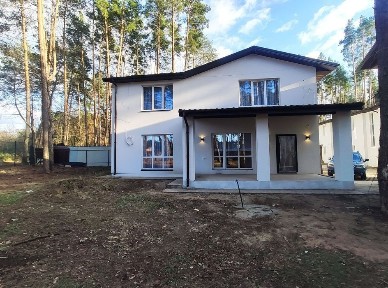Таунхаус 150 м² з ремонтом в сосновому лісі, Бортничі