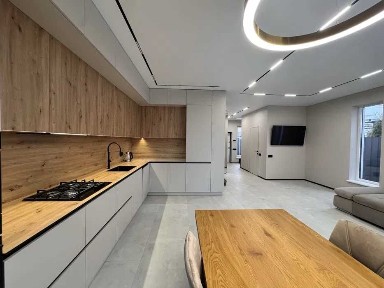 Продам Будинок, Завершений Ремонт, є гараж, 135м2, газ.