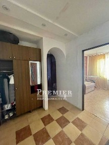 3-кімнатна квартира 51 м² ремонт 15 хв до центру утеплений будинок