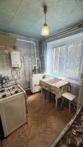 Трикімнатна квартира в 30 км від Полтави з підвалом та гаражем. Без комісії ріелтора.