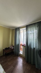 Продам 3 ккв в Чугуеве ( рн 7й школы )