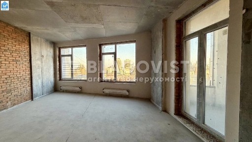 Продаж 3 кімнатна квартира Січових Стрільців (Артема), 44а