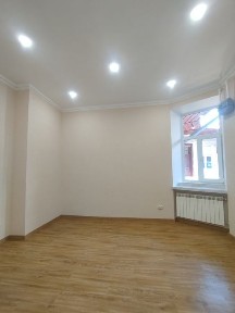 Продаж 1 кімнатної квартири в центрі м. Чернівці, район вул. Кобилянська