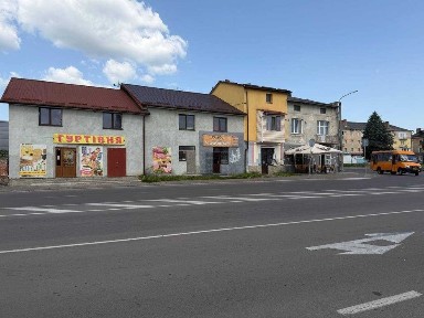Продаж комерційного комплексу у м. Дрогобич, Площа Злуки