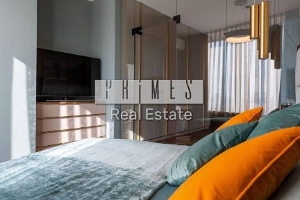 Продаж Топ квартири з дизайнерським ремонтом у ЖК Skyline Residence - Євгена Коновальця 26а Печерськ метро Печерська