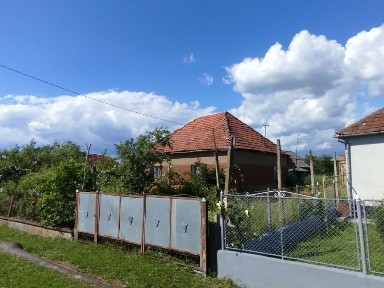Будинок в мальовничому селі Барбово