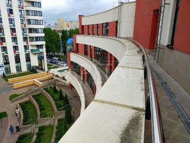 Продажа ОСЗ (4800м2)Голосеевский р-н/ул. Ломоносова Без ремонта