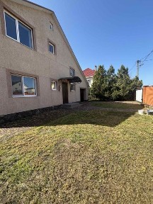 Капитальный дом Червоный Хутор, 9 соток