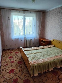 Здам 3кім Будинок Центр 5 спальних місц На Короткий Термін