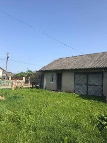 Продається будинок смт. Отинія