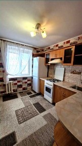Срочно продам 2х комн квартиру Новые Дома, пр Григоренко 1 выс/5 с балконом, в отличном ж/сост.