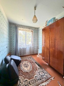 Продаж 4 кімн. квартири