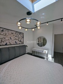 Продам 2к квартиру з якісним ремонтом в центрі