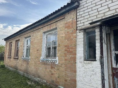 Продаж будинку в самому місті Мошен