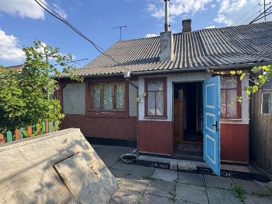 Продаж частини будинку