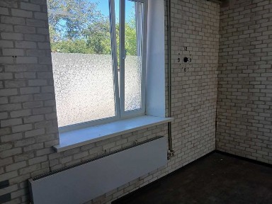 Оренда приміщення 26м2 (Ц. Ринок, вул. В. Чорновола, 18)