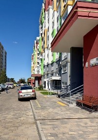 Чабани, Машинобудівників вул. 16
