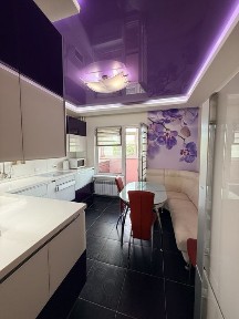 Продаж Вишгородська 54-б, 3-к 84 кв. м Держпрограми