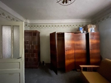 Продається будинок в м. Хуст
