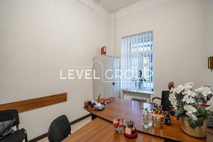 Продаж приміщення 95 кв м вул. інституцька Липки центр