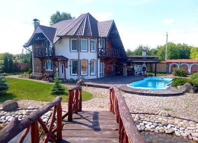 Продаж житлового комплексу + готовий бізнес в мальовничому куточку поряд з містом Фастів