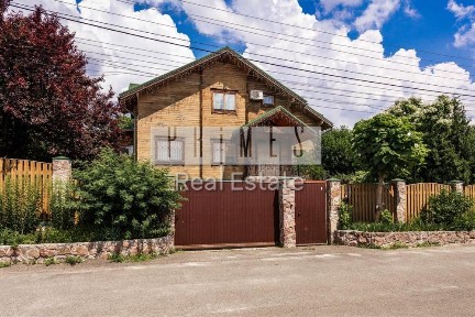 Продаж будинку / 400 м2 / Крюківщина / 36 соток/ Басейн