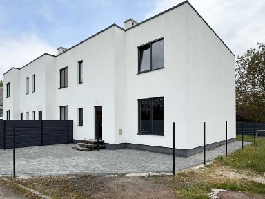 єОселя • Розтермінування! Продаж сучасного таунхауса 110 м² у Луцьку, район Чернишевського!