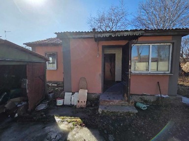 Центр міста! Будинок 53 кв. м. на 10 сотках по вул. Київський Шлях