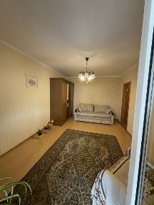 Київ, Деснянський, вулиця Оноре де Бальзака 57