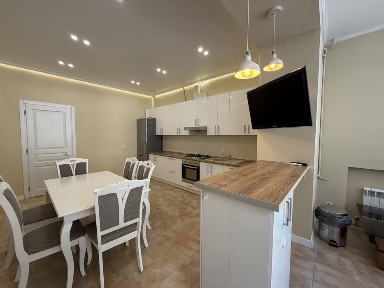 Сдам двухкомнатную квартиру в закрытом ЖК На Французком бульваре