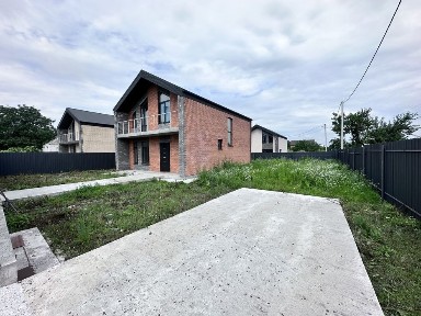 Продам Будинок Центр +2 км с камином можливе підключення газу