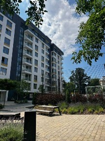 Продаж квартири в ЖК «Гіацинт» біля Стрийського парку з панорамним видом на місто.