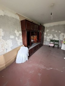 Продається 1 кімнатна квартира на мкр Гірницький