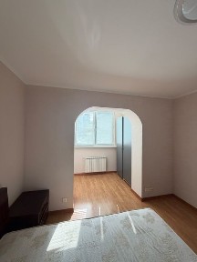 Ревуцького 29А, довготривала аренда 2к. М. Харківська