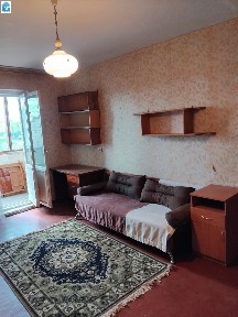 Оренда 2-кімнатної квартири 50 м², Ревуцького вул., 13