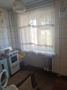 Продаю 2к/кв Лески (Курортная) 4/5 Кирп, 45/30/6,21000