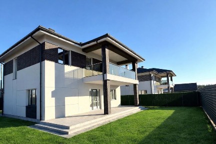 Сучасний будинок 160 м² + тераса 40 м² Дмитрівка | Без комісії