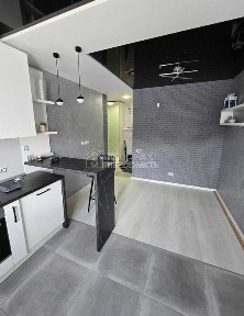 Продаж 1к квартири 42 кв. м на просп. Перемоги 89