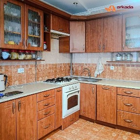 Продам ліквідну 1 кім квартиру по вул. Івасюка - цегляна новобудова.