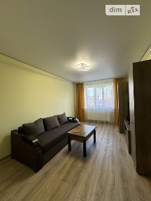 Височана Семена вулиця, район Центр, Івано-Франківськ, вул. Височана Семена 18 • ID 34296008