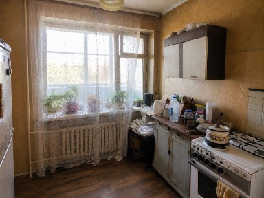 Продам 1-ком квартиру Основа. Срочно