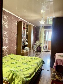 Продам 2х кімн кв Домбровського